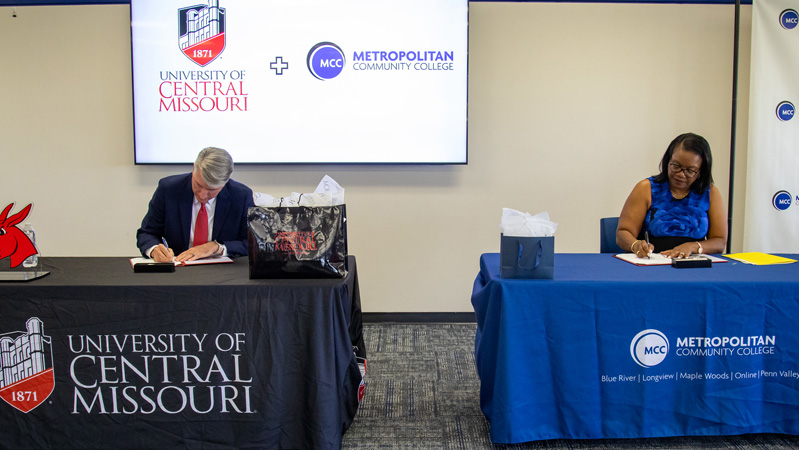 MCC and UCM at MOU signing